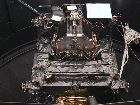 Lander Philae nesting on the Orbiter. Its separation is planned in November 2014. The ESS system will play an important role in separation and communication process. Photo: ESA