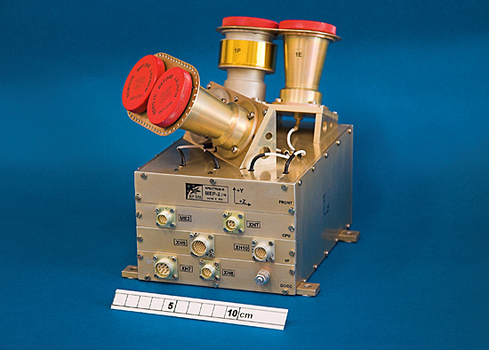 Programovaten asticov spektrometer MEP-2 bol vyvinut a skontruovan na EF-SAV pre satelit SPECTRUM-RADIOASTRON.